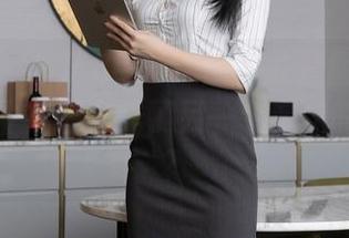 秀人网 – 白洁Bessie的毛衣套图分享：当你把件衣服穿成了另一个星球的外星人？