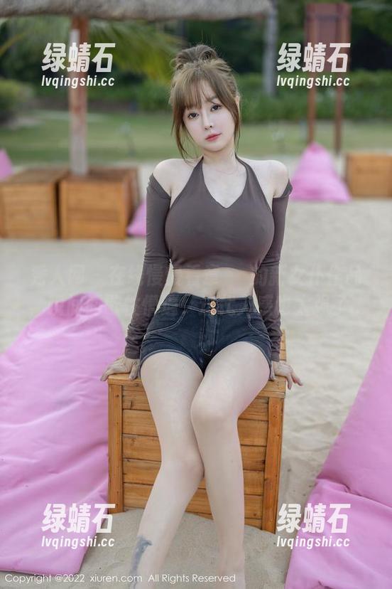 秀人网 - 在线慢慢看章芃芃的新女仆作品，瞬间间歇性懵逼，这代入感也太强了...