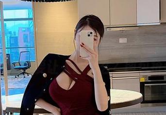 微密圈 – 吊带黑丝配上高清画质，脸红Dearie你这是要让人醉了么？图包抢到手。