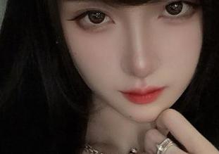 你们看腐团儿Ikaros的高清透明套图，她居然这么……干脆利落！