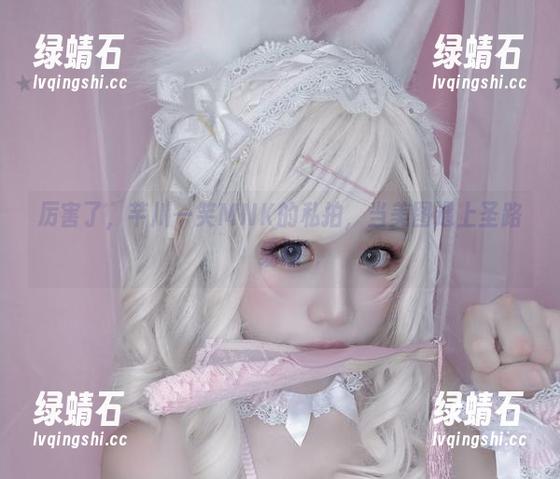 厉害了，芊川一笑MNK的私拍，当美图遇上圣路易斯