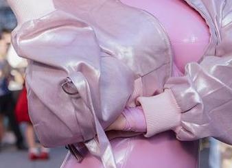 菌烨tako合集在此，无期迷途也许要靠下载找到出口！