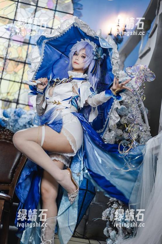 蜜汁猫裘的写真：jk少女与死库水的完美邂逅