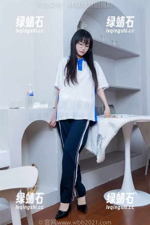 袜啵啵 - 糯米的浴室最新美图！洗个澡也能当艺术展，真让人想进驻！