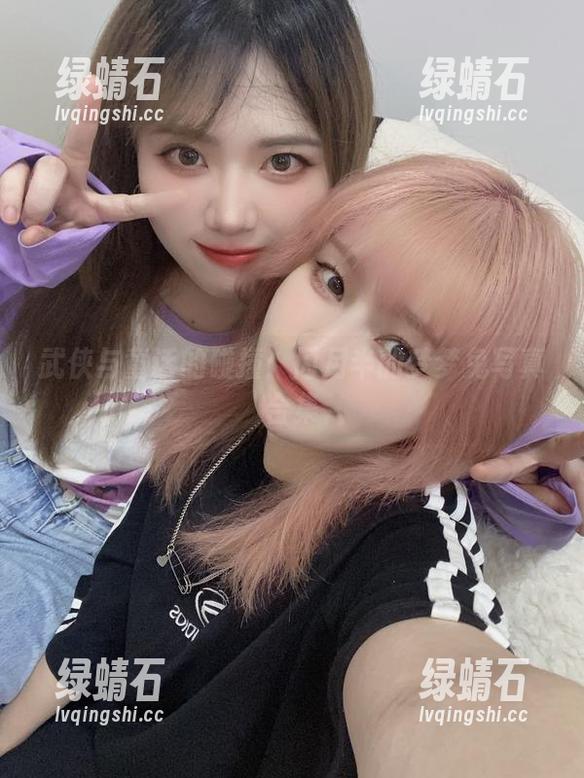 武侠与童话的碰撞：闪月半的梦梦兔写真合集