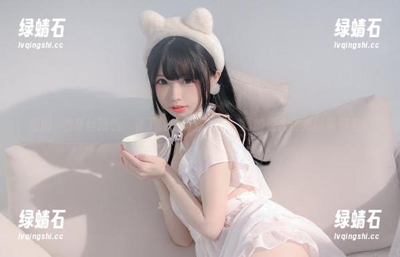 香川澪的灰丝精选，看了让我有些心痒，真的是太该死的吸引力！