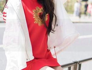 魅妍社 – 黄歆苑的肉丝图包下载指南：一边看一边想每一口都能带给我的满足感！
