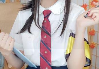 小奶牛出镜，魔物喵nigisa又来更新，再次刷新我的好心情！
